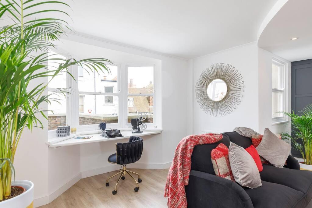 Birch South Lanes - Super 2 Bed Duplex With South Terrace Apartman Brighton Kültér fotó